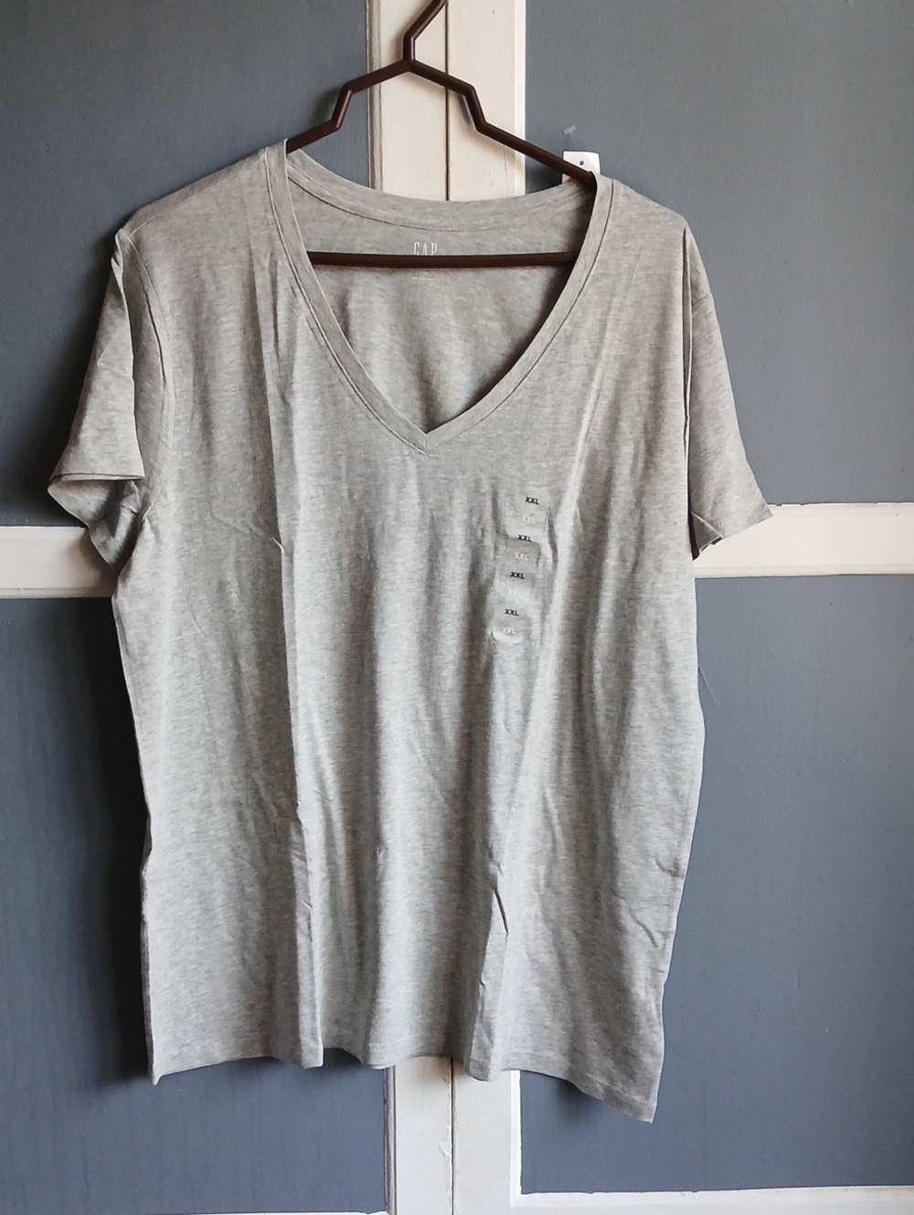 GAP Heather Gray V-Neck Tee